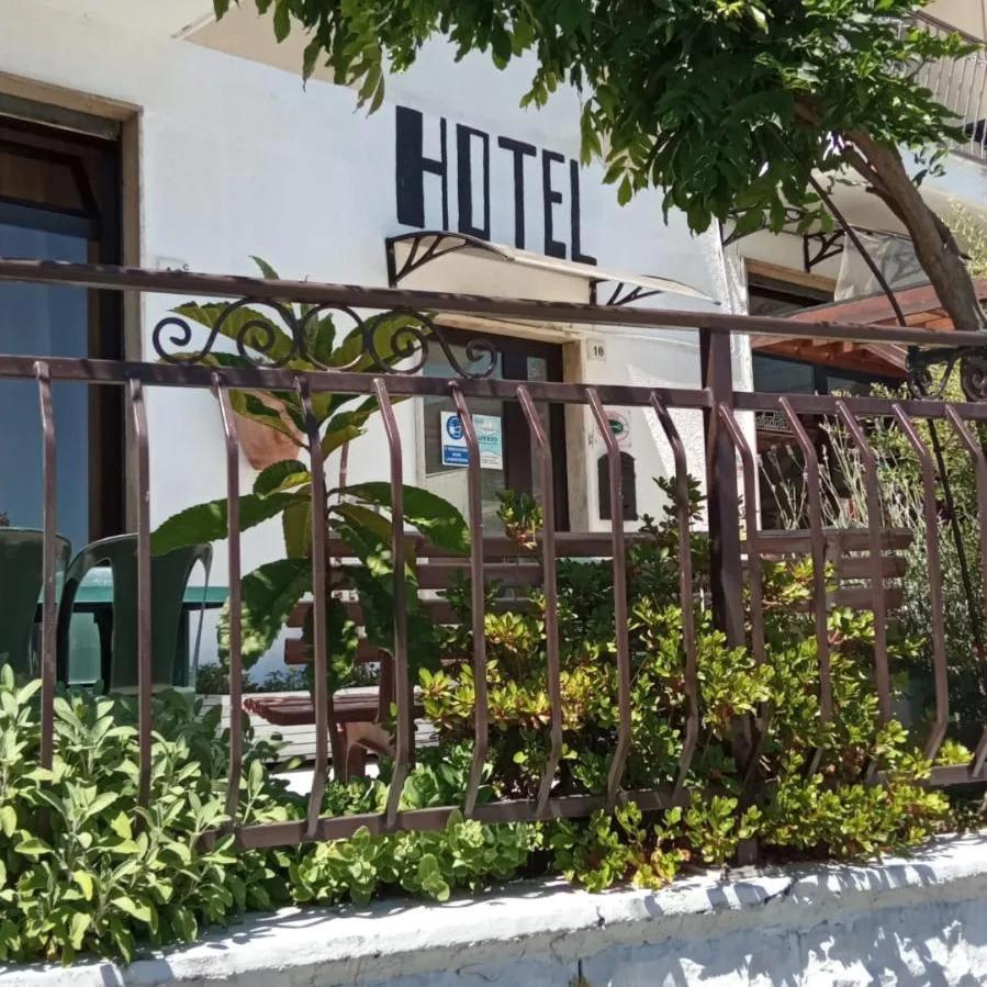 Albergo Sangrila Ланцо-Торинезе Экстерьер фото